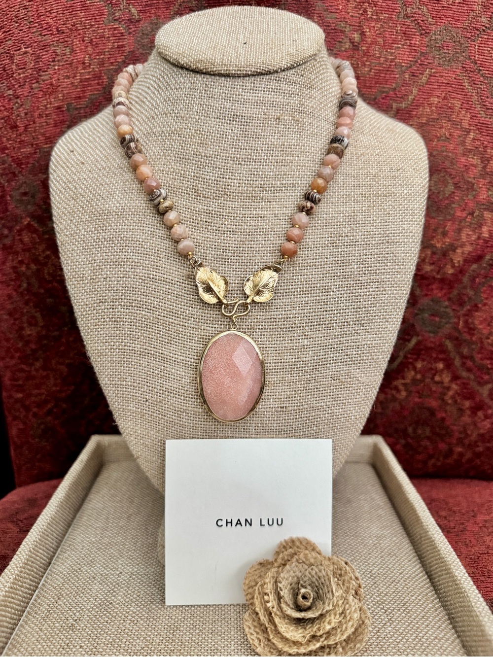 NWT $295 Chan Luu Sunstone Mix Leaf Detail Pendant Necklace 18K GP ~ GORGEOUS🌺 - Picture 2 of 2